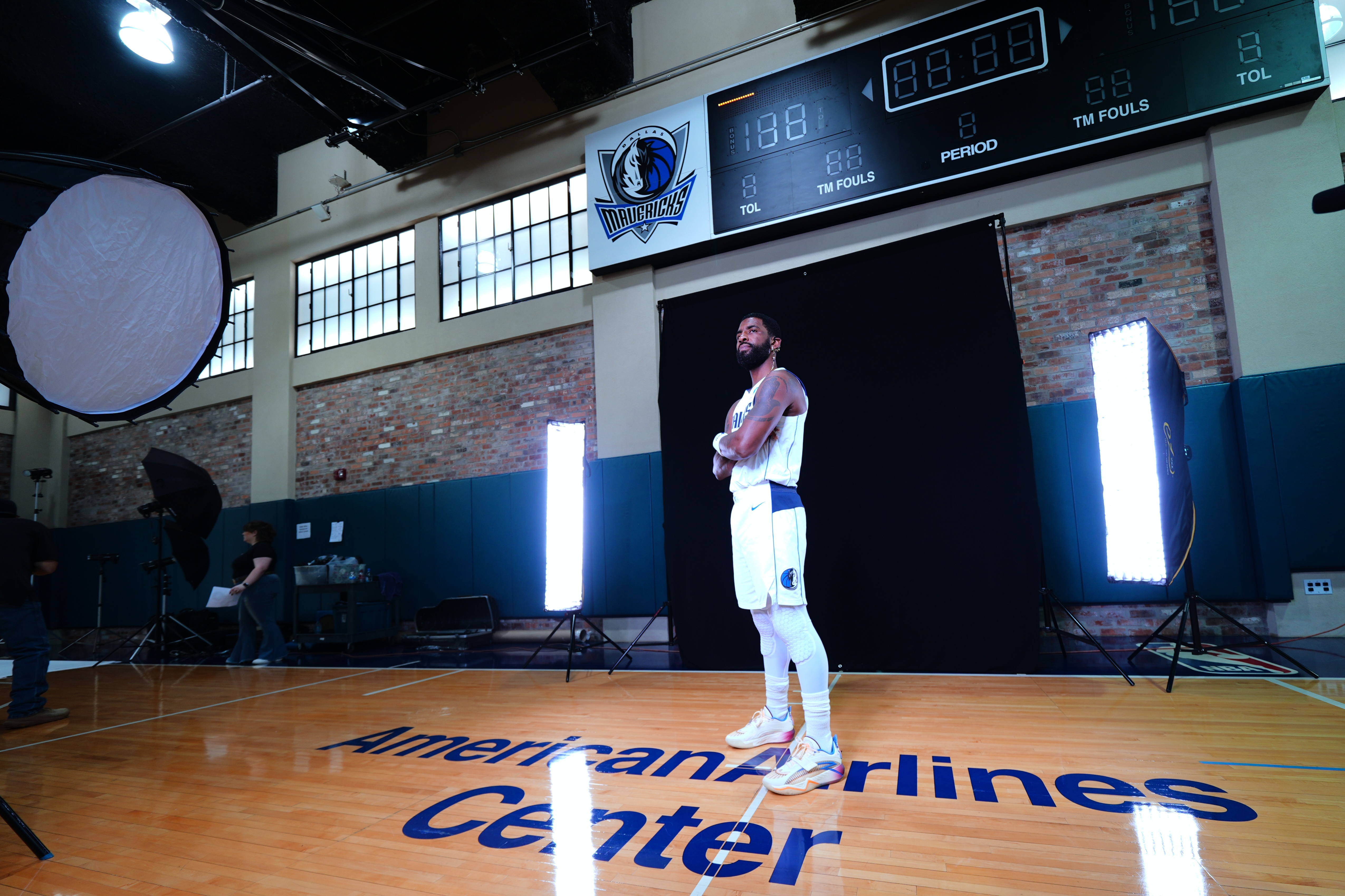 Welcome back, Kyrie: Irving scores 17 for Mavs in China, his return game after 2025 knee injury
