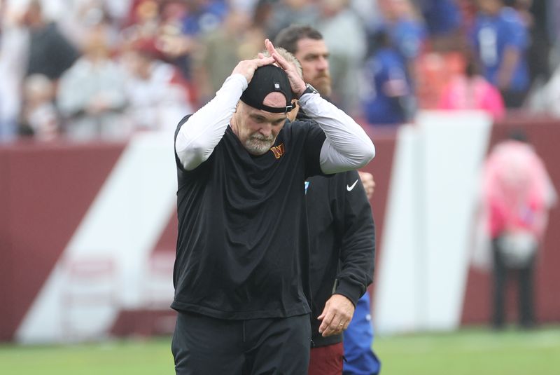 NFL-Commanders coach shoulders blame after botched clock management against Giants