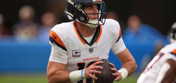 Wil Lutz's field goals help Broncos surge past winless Chargers in 4th for 23-17 victory