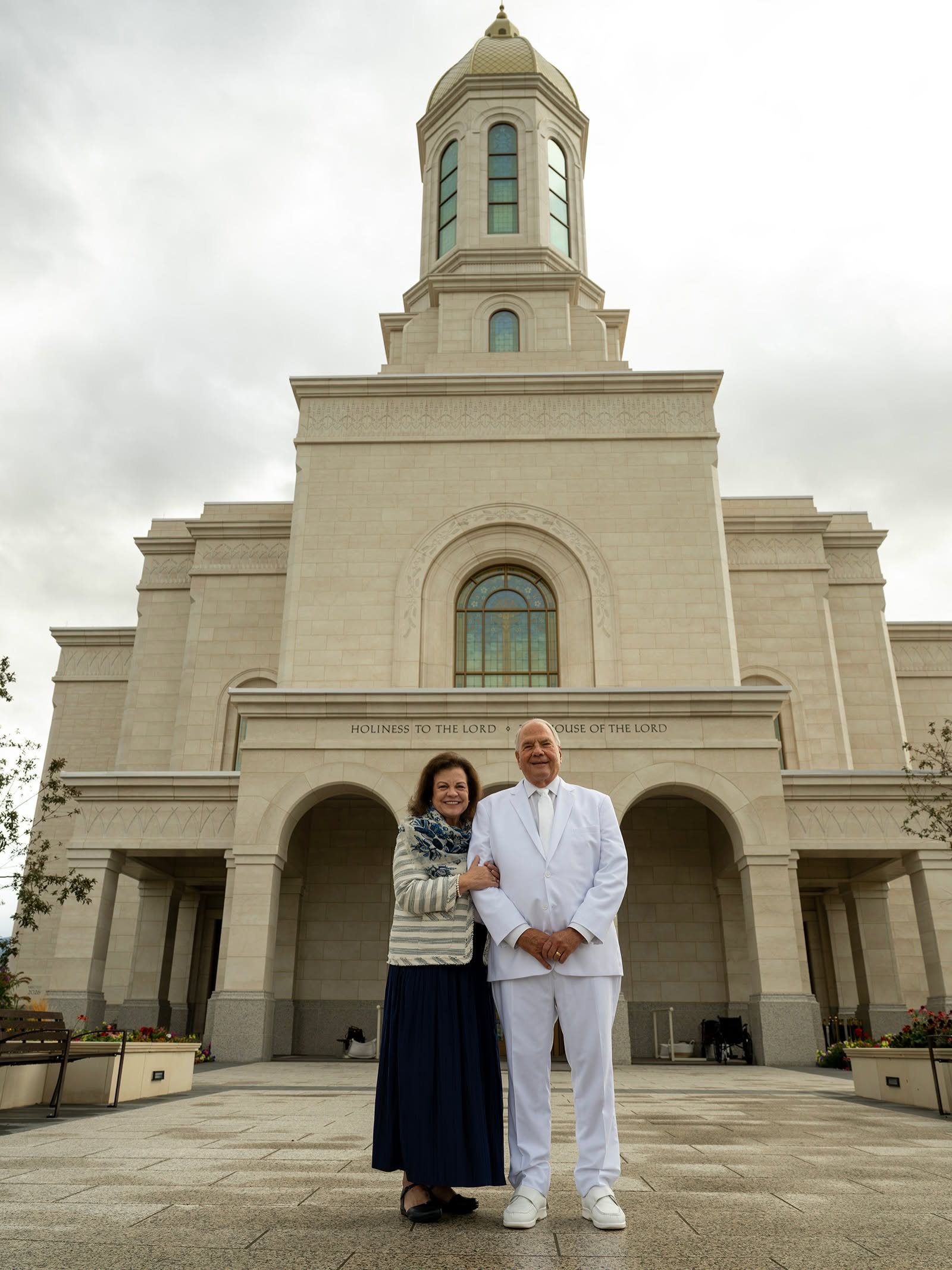 Gathering Israel: Elder Ronald A. Rasband dedicates Ephraim Utah Temple