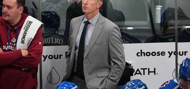 Arizona State in talks with Colorado Avalanche assistant Dave Hakstol about hockey coach job