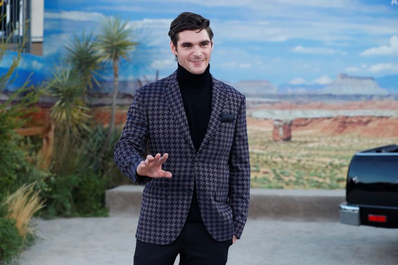 'Breaking Bad' actor and disability rights activist RJ Mitte dead at 34
