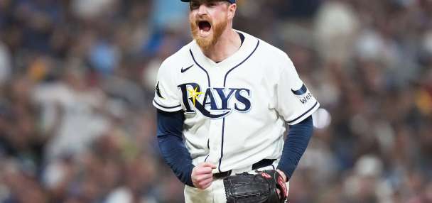 Chase DeLauter and José Ramírez lead the Guardians to a 7-3 win over the Rays in Game 1 of the ALCS