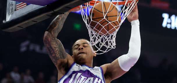 5 starters score in double figures as Utah Jazz rout Spurs