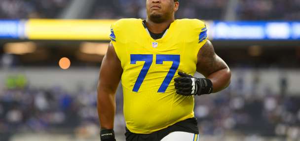 Rams lineman Alaric Jackson has suspension reduced to 1 game for punching Bills' Chubb