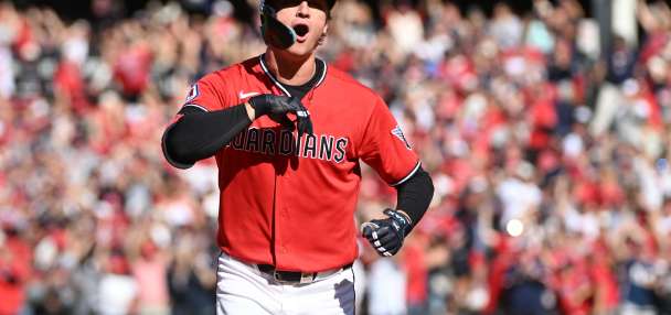 Halpin's go-ahead homer flips Game 3 as Guardians beat Rays 3-2 for 2-1 AL Championship Series lead