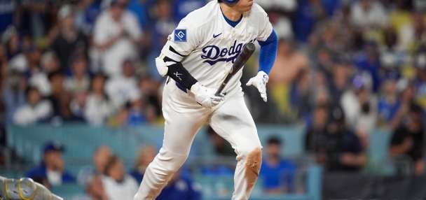 Top MLB story anchor