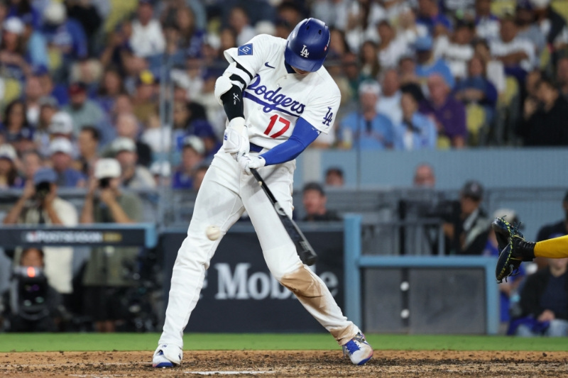 Struggling Shohei Ohtani back in leadoff spot as Dodgers face elimination