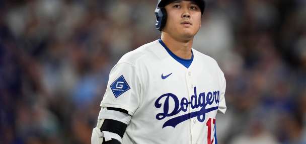 Dodgers' dream of World Series 3-peat unravels as Brewers storm back to sweep NLCS