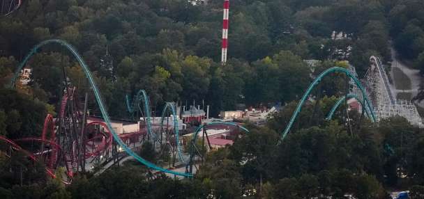 Georgia amusement park to reopen as scheduled days after roller coaster death