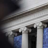A $2 trillion deficit looms over the midterms