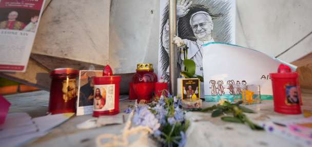 Pope's lung cancer is a reminder that nonsmokers can be at risk. What to know