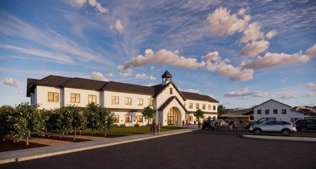 Charter school planned near Mapleton public elementary sparks concerns over traffic, safety 