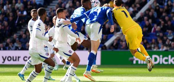 Chelsea's Martinez 'conscious' after being hospitalized following head clash in Premier League game