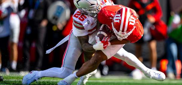 No. 4 Ohio State takes advantage of No. 5 Indiana's miscue to hold on for 19-15 victory