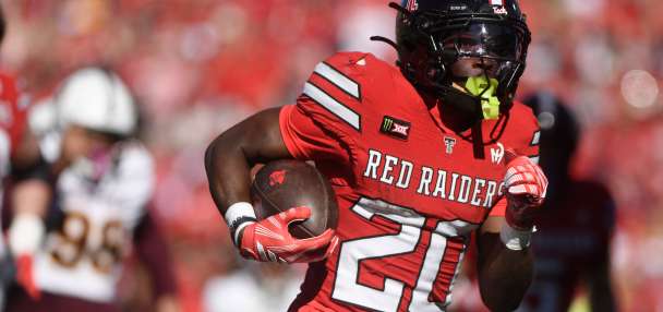 Williams, Roberts ignite No. 10 Texas Tech in 53-25 win over Arizona State