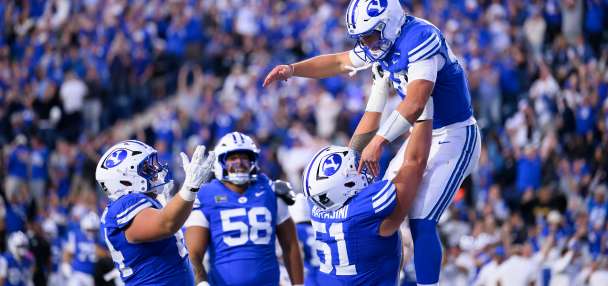 Bachmeier leads winning drive, No. 8 BYU outlasts No. 2 Notre Dame 28-24