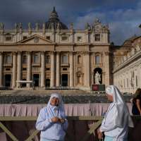 Pope Leo tells faithful in St. Peter's Square he will gradually resume duties after cancer surgery