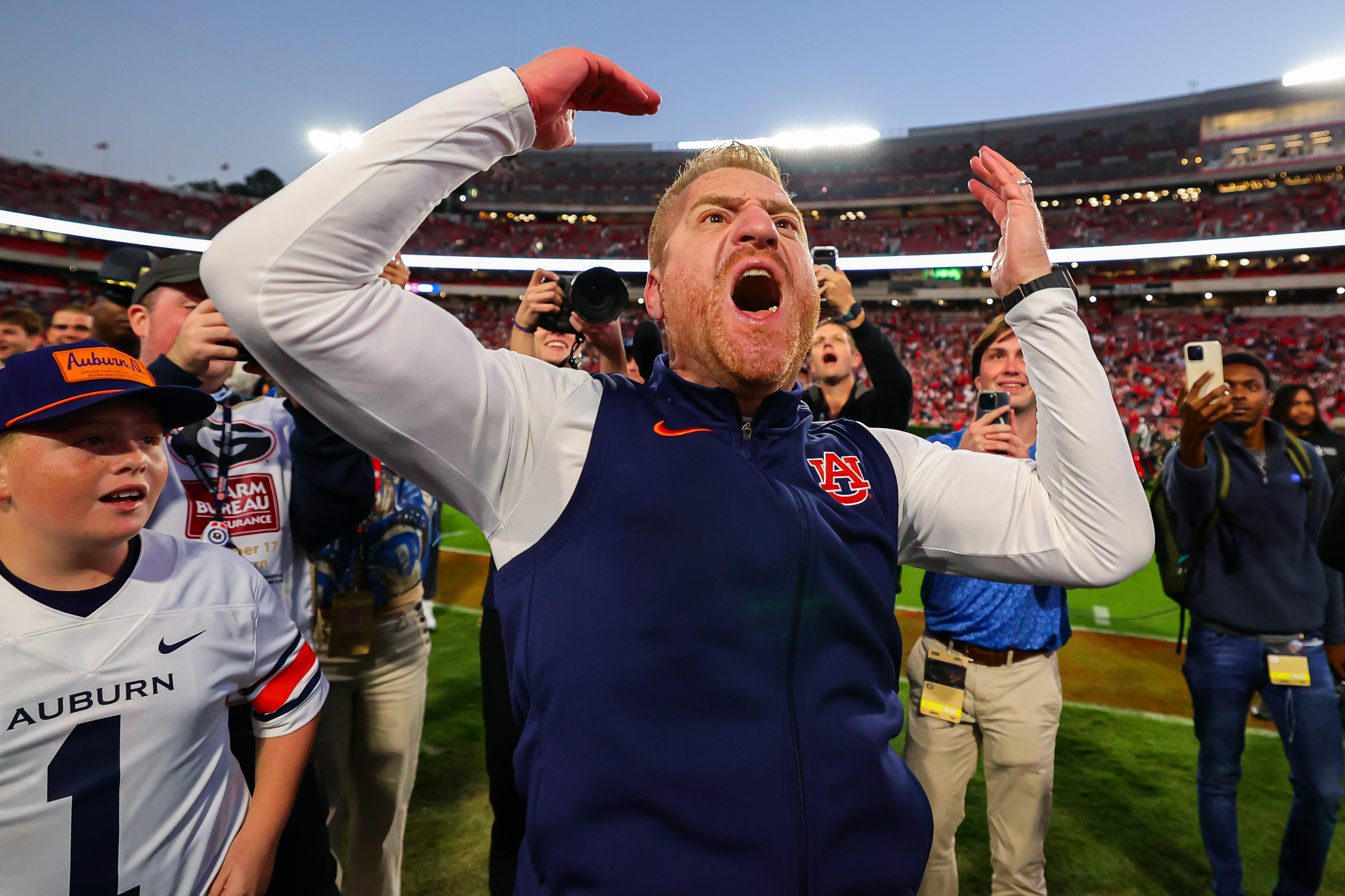 AP Top 25 live updates: A historic shake-up could be coming after 5 of the top 7 teams lose