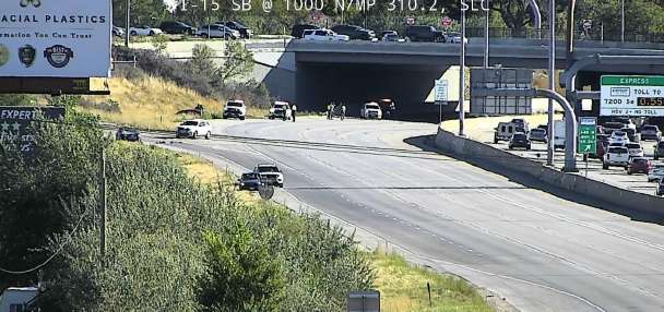 Multi-vehicle crash closes northbound I-15 near 600 North exit in Salt Lake City