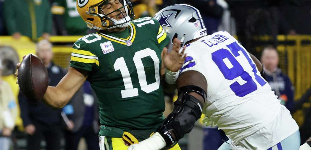 Locals in the NFL: Jordan Love highlights weekend in win over Cowboys