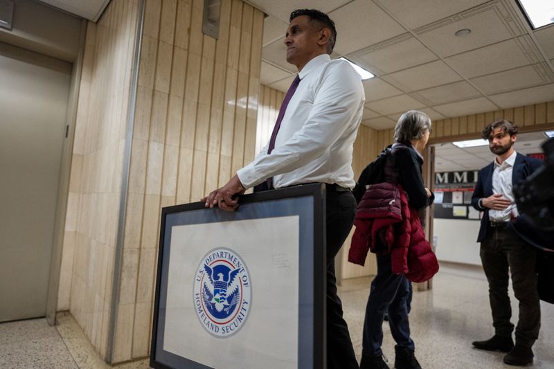 US says immigrants from Ukraine, Sudan can keep protected status for now