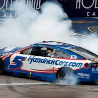 Larson finally stumbles in NASCAR's championship. Was it just a bad day or sign of serious trouble?