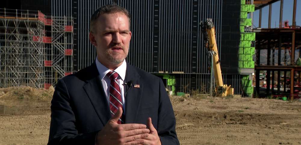 Trump's trade adviser defends tariffs, touts Texas Instrument investment in new Lehi plant