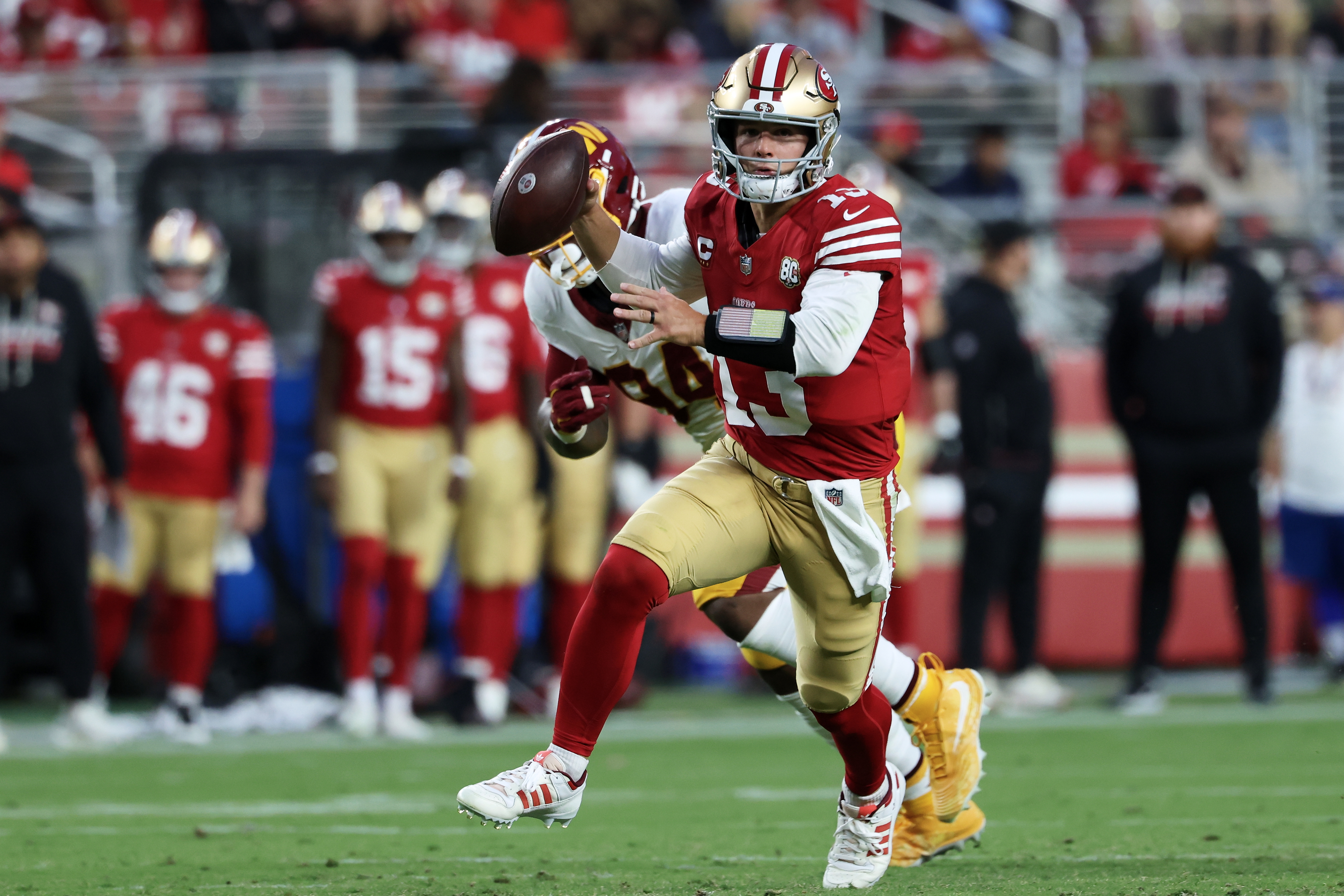 Purdy and the 49ers build a big lead and hold on to beat the Commanders 23-17