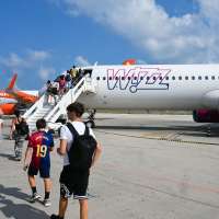 In Europe, budget airlines thrive. Why not the US?