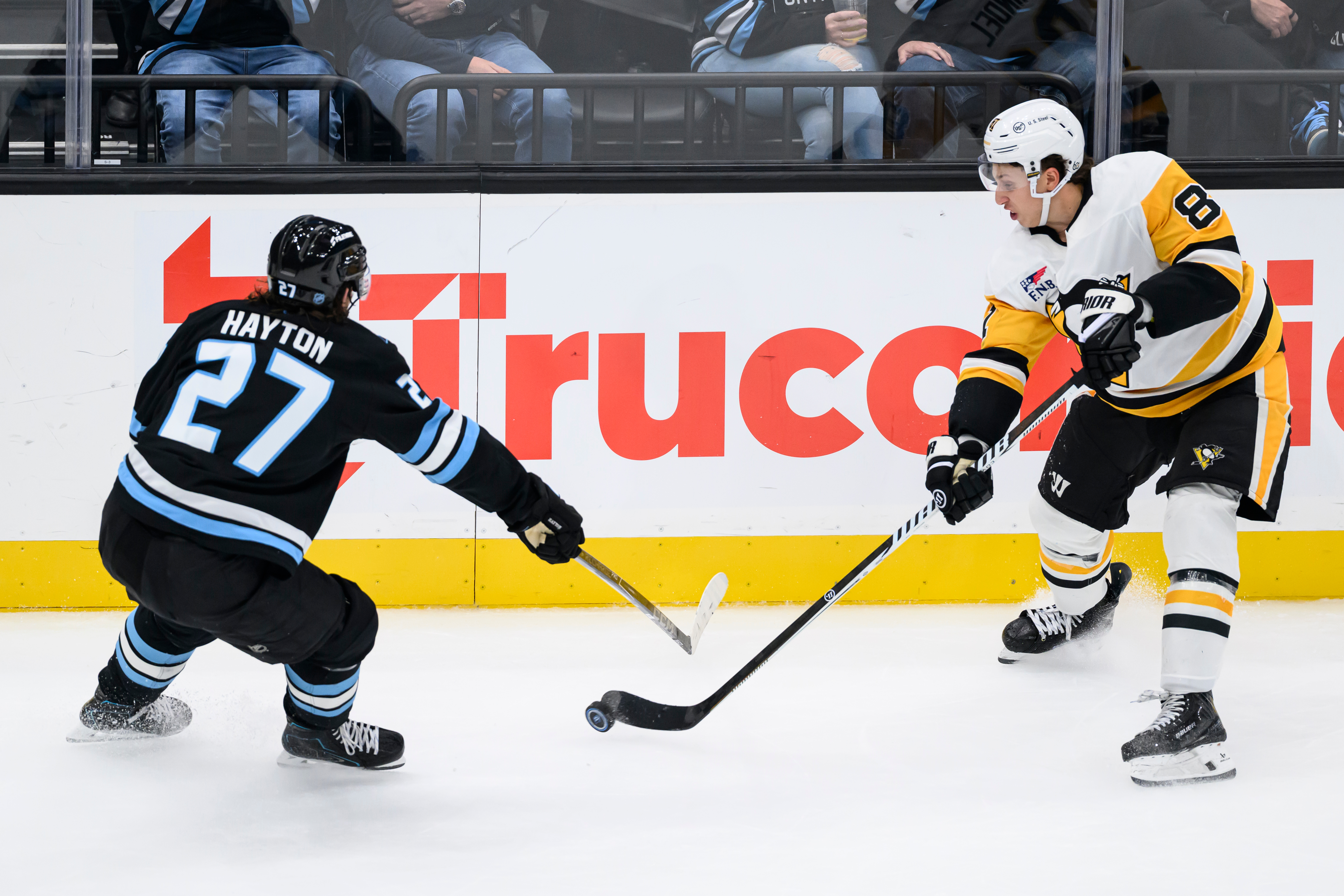 NHL player hospitalized in Utah after team plane rerouted back to Salt Lake City 