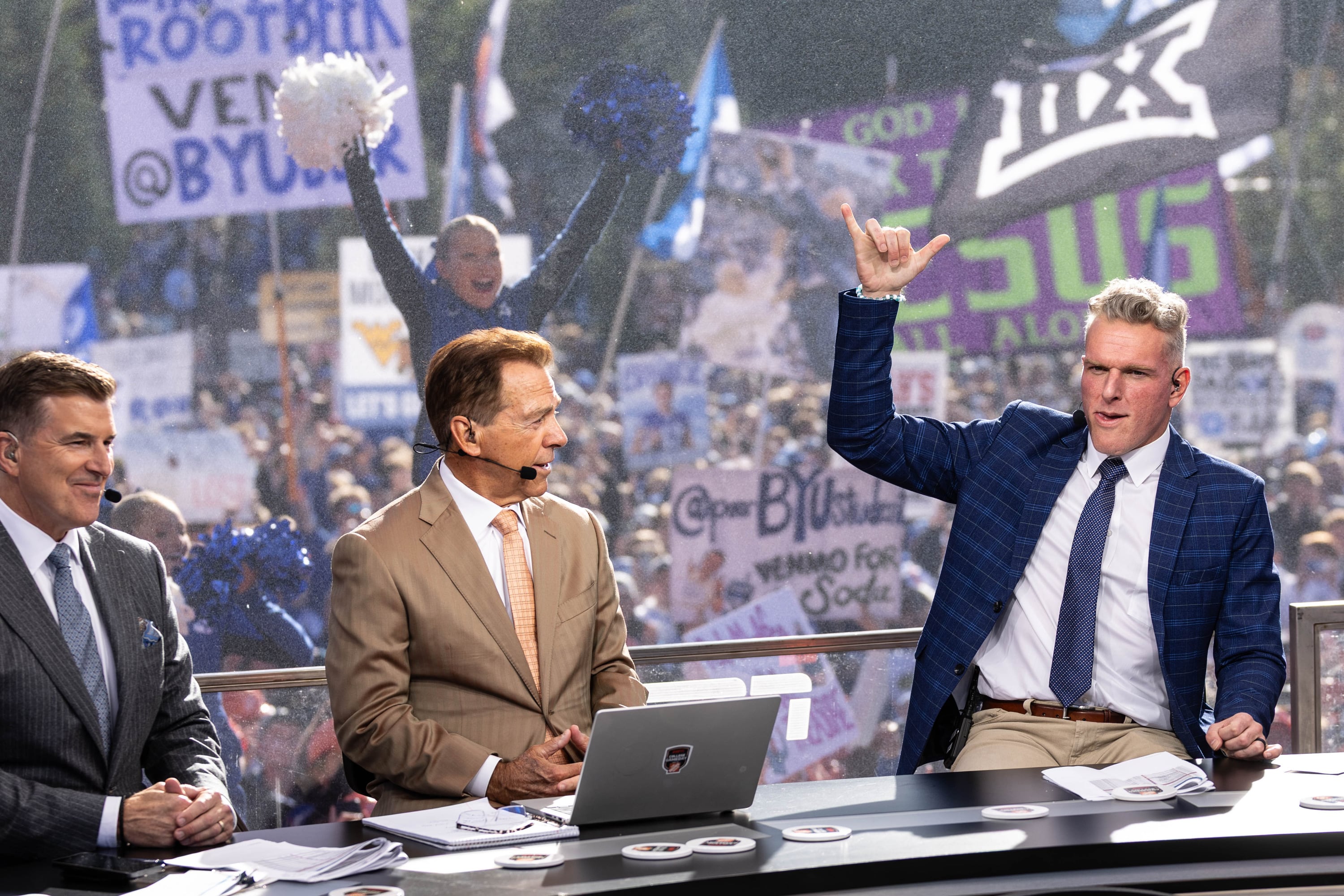 Top Sports story anchor