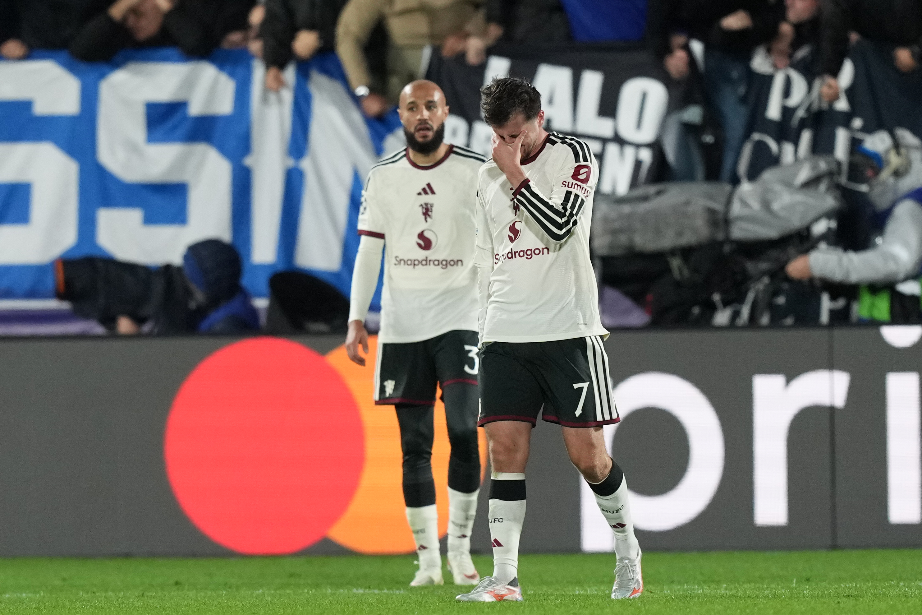 Man United's crisis deepens with 4-1 loss at Champions League newcomer Como