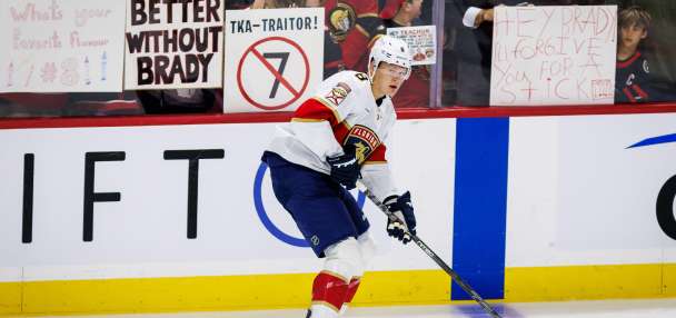 Senators beat Panthers 5-1 as Brady Tkachuk scores in return to Ottawa but gets hostile reception