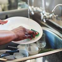 Airbnb rule change frees guests from chores involving 'significant effort'