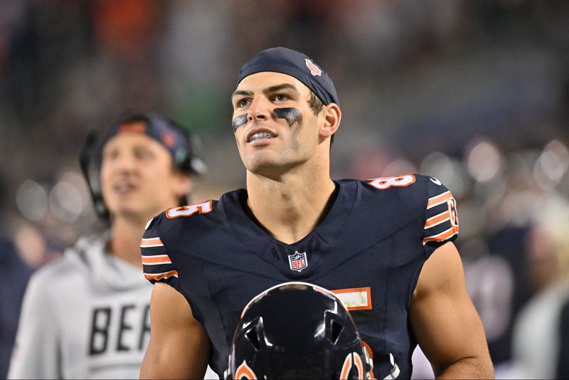 Bears TE Cole Kmet (knee) to miss rest of season
