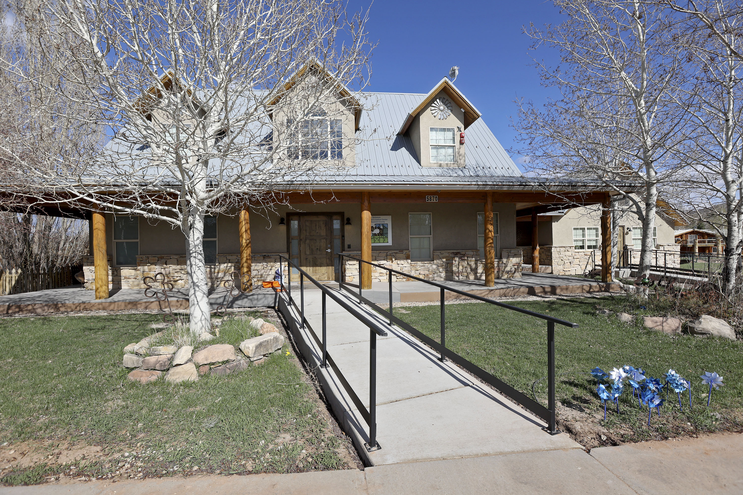 Summit County's children justice center receives national accreditation 