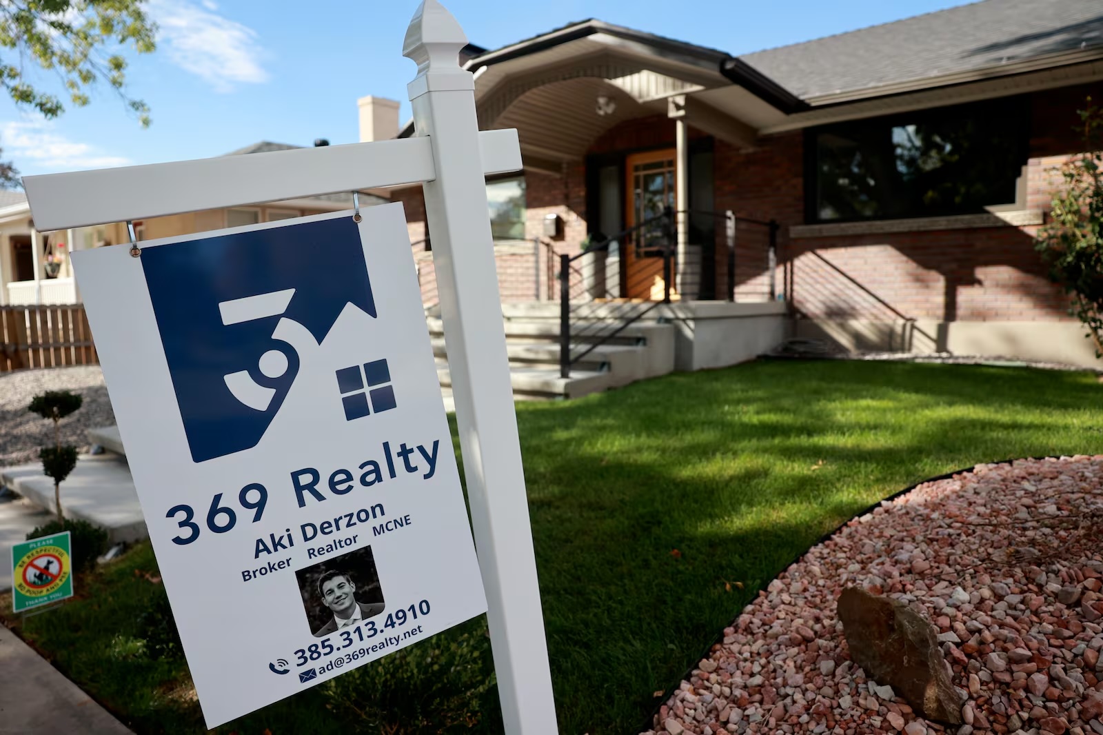 Pending U.S. home sales hit a new low, fewer homes under contract in Utah