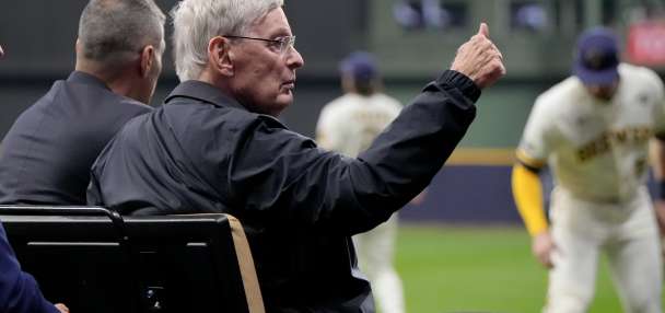 At 92, Bud Selig hopes this is the moment he finally sees the Milwaukee Brewers win a title