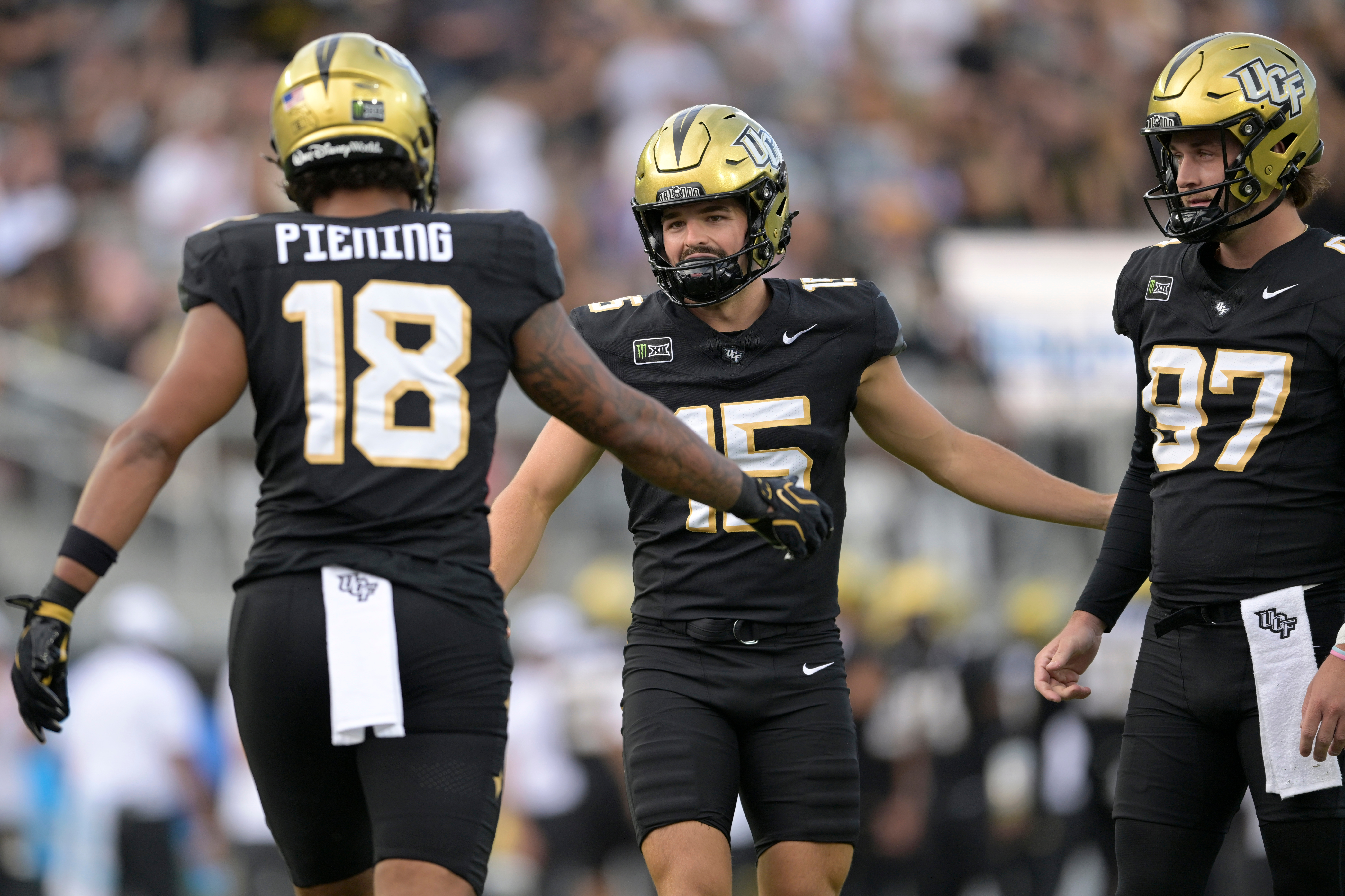 Keyone Jenkins throws TD pass in double OT and UCF knocks off No. 2 BYU 39-31