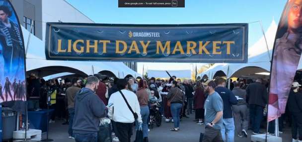 Thousands gather for Dragonsteel's first in-person Light Day Market