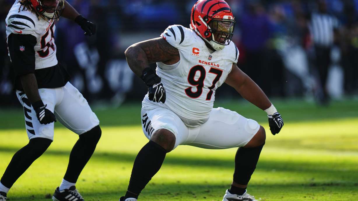 Cincinnati Bengals defensive tackle Dexter Lawrence II (97) celebrates during the second half of an NFL football game against the Baltimore Ravens in Baltimore, Sunday, Oct. 25, 2026.