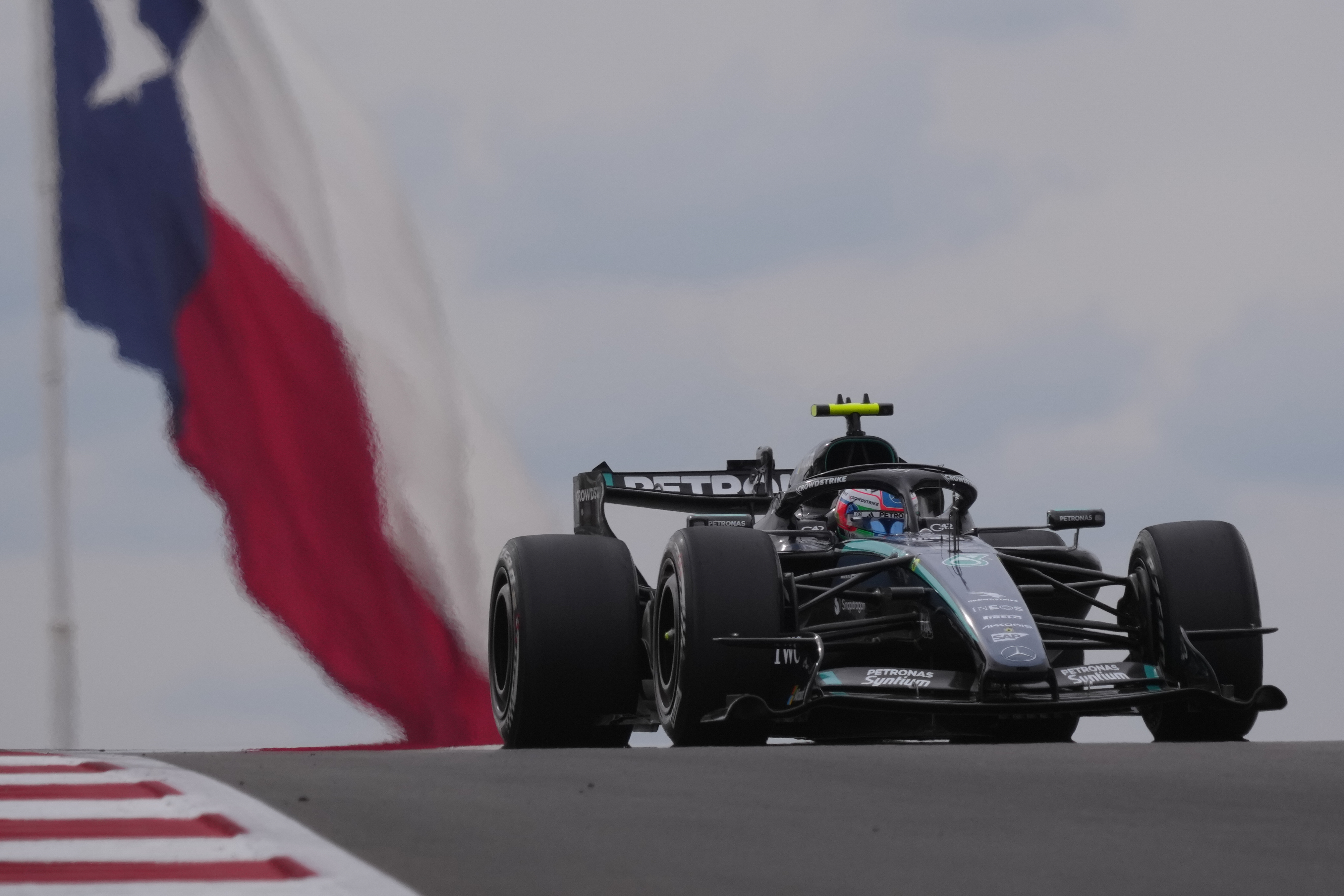 Mercedes driver Andrea Kimi Antonelli of Italy steers his car during the Formula One U.S. Grand Prix auto race in Austin, Texas, Sunday, Oct. 25, 2026. 