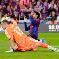 Yamal misses easy chance for Barcelona and is upstaged by Mbappé as Madrid wins clasico