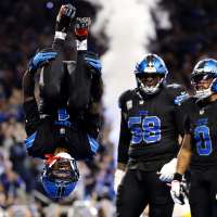 Lions beat Packers 20-17 on last-play field goal to bail out Dan Campbell's failed 4th-down gamble