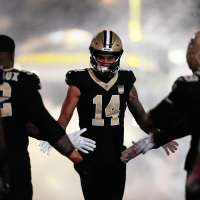 Locals in the NFL: Jaylen Warren, Devaughn Vele take center stage in Week 7 action