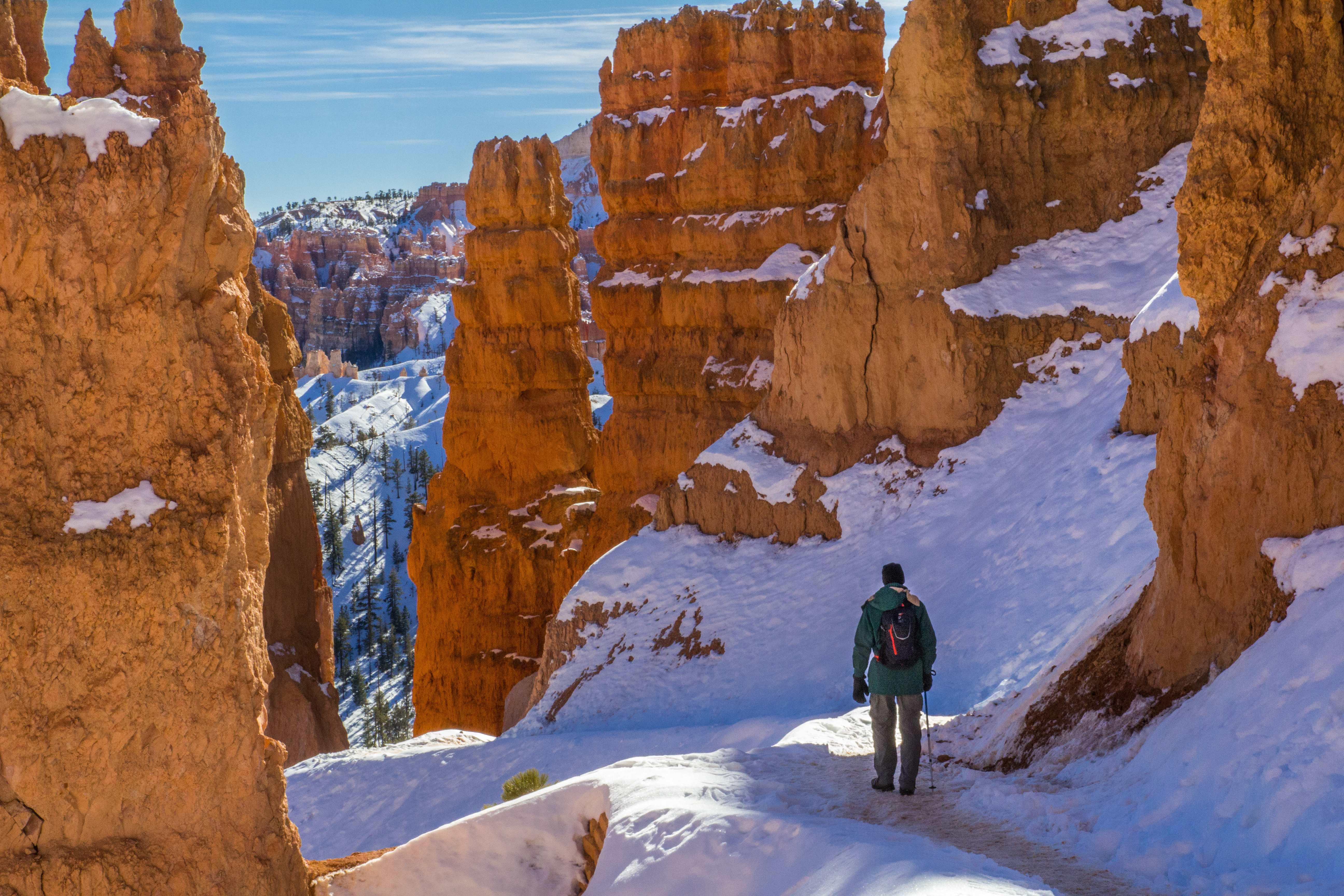 Snow contrasts with the red rock hoodoos in Bryce Canyon National Park.