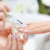 The platform designed to help you find a beauty professional who's right for you