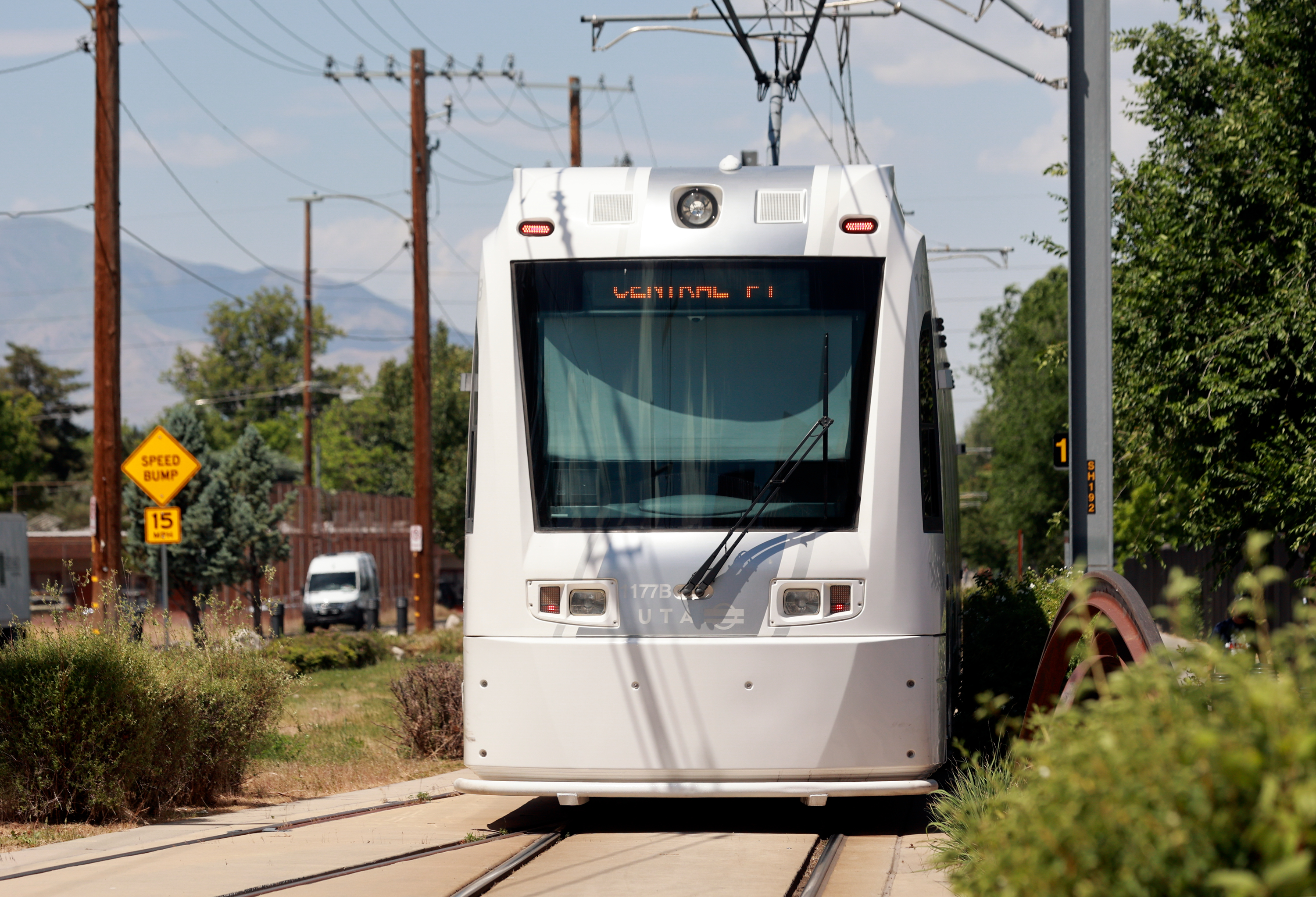 Utah has no plans for autonomous transit, UTA says