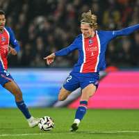 PSG goes top of Ligue 1 with win over Lyon while Sevilla returns to winning ways